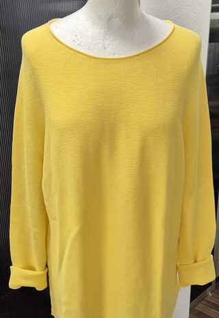 Pulli “ OUI “ Größe 38 in Gelb