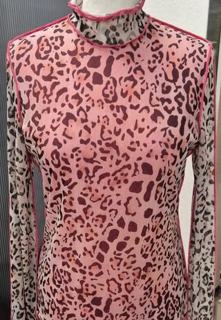 Shirt “ Sportalm By Ulli Ehrlich “ Größe 36 in Pink/Animalprint