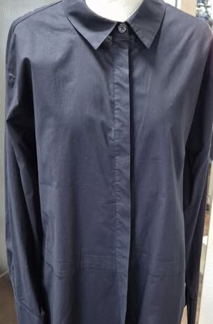 Bluse “ COS “ Größe 46 in Dunkelblau