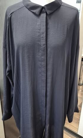 Bluse “ COS “ Größe 46/48 in Dunkelblau