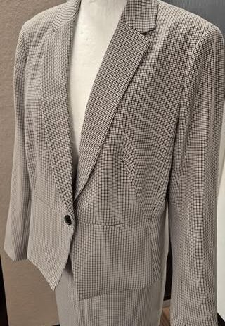 Kostüm “ Marks & Spencer “ Größe 38/40 in Braun/Beige Hahnentritt