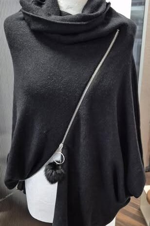 Cape “ Made in Italy “ Größe M in Schwarz