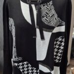 Pulli “ Ulla Popken “ Größe 44 in Schwarz/Weiß gemustert