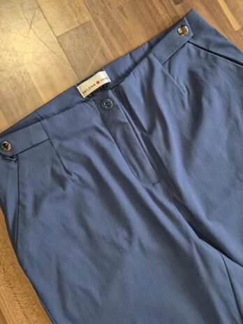 Hose “ Helena Vera “ Größe 42 in Jeansblau