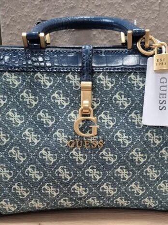 Tasche “ Guess “ in Jeansblau NEU! Breite ca 30cm Höhe ca 23cm