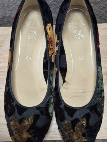 Pumps “ ARA High Soft “ Größe 38,5 in Schwarz/Lila/Curry/Oliv Samt