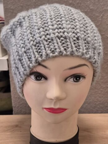 Haube “ Made in Italy “ Größe OS in Hellgrau