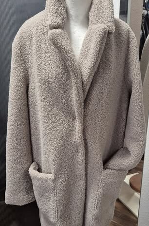 Jacke “ White Label “ Größe 40 in Beige Webpelz Fake-Fur