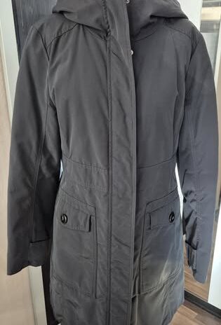 Mantel mit Kapuze “ Benetton “ Größe 38 in Schwarz