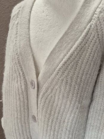 Grobstrickweste “ Zara “ Größe L in Hellgrau