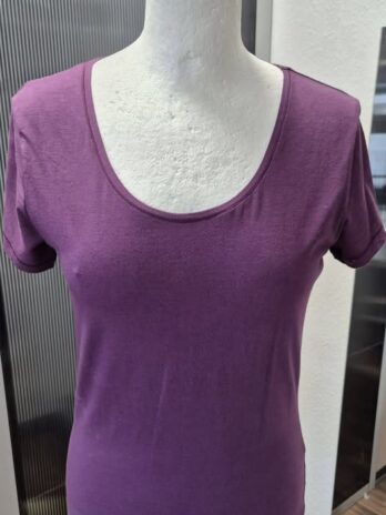 Shirt “ Benetton “ Größe 38 in Lila