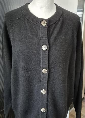 Strickweste “ S. Oliver “ Größe 40 in Schwarz 50% Wolle