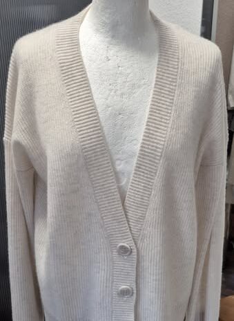 Strickweste “ Mrs&HUGS “ Größe 38/40 in Sand 100% Cashmere