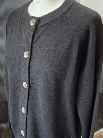 Strickweste “ S. Oliver “ Größe 40 in Schwarz 50% Wolle