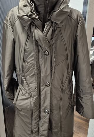 Steppjacke “ Bonita “ Größe 38 in Olivgrün