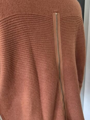 Pulli “ Please “ Größe 38 in Terracotta 50% Viscose