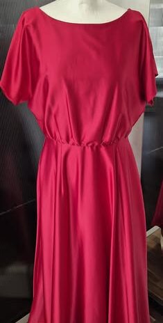 Ballkleid “ Swing “ Größe 40 in Rot/Satin