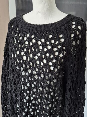 Lochpulli “ Benetton “ Größe 38 in Schwarz