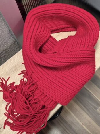 Schal & Handschuhe “ Repeat “ Größe OS in Rot 100% Merinowolle