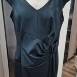 Kleid “ Steilmann “ Größe 40 in Tannengrün/Satin