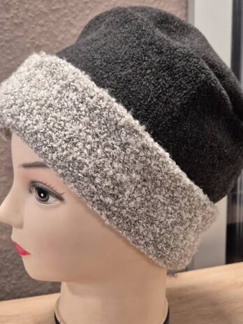 Haube “ Made in Italy “ Größe OS in Anthrazitgrau/Hellgrau Fleece 50% Schurwolle