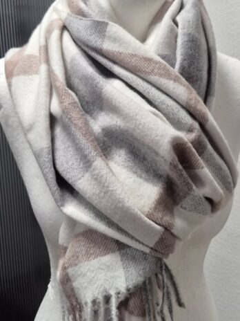 Schal “ Esprit “ Größe OS in Hellgrau/Mocca/Offwhite kariert