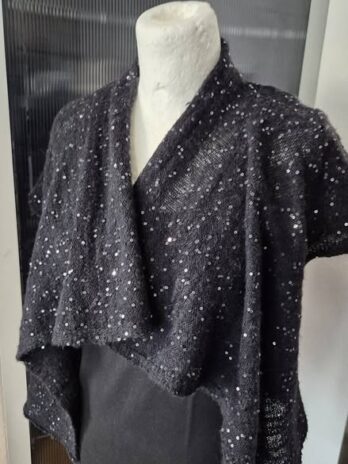 Bolero “ Luisa Cerano “ Größe 36 in Schwarz/Pailletten 33% Schurwolle 12% Alpaka