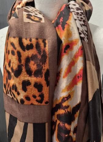 Schal “ Made in Italy “ Größe OS in Braun/Mocca/Schwarz/Terracotta gemustert 50% Viscose 50% Baumwolle