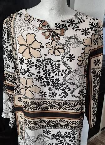 Bluse “ Jones “ Größe 36 in Schwarz/Beige/Cognac gemustert 100% Viscose