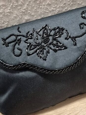 Balltasche “ No Name “ in Schwarz/Satin bestickt Breite ca 23cm Höhe ca 15cm