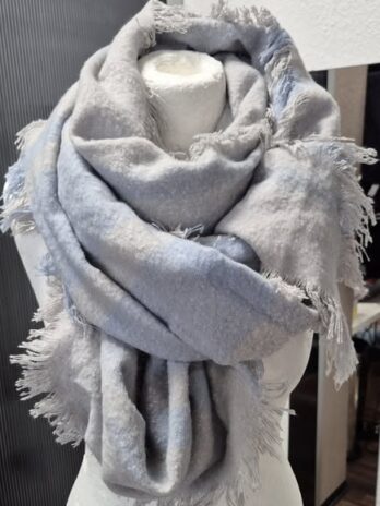 Schal “ Made in Italy “ Größe OS in Hellblau/Hellgrau kariert