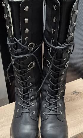 Stiefel “ Rieker “ Größe 40 in Schwarz warm gefüttert
