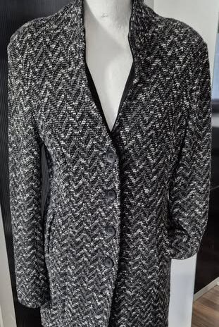Jacke “ Aust “ Größe 36/38 in Schwarz/Weiß gemustert 60% Baumwolle