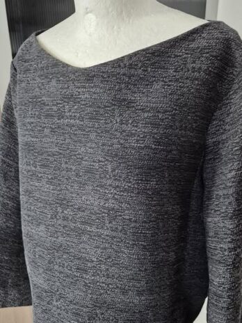 Oberteil “ Cos “ Größe 38 in Anthrazitgrau/Schwarz gemustert 64% Baumwolle