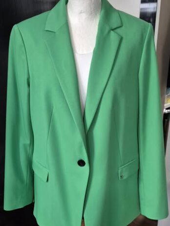 Blazer “ Comma “ Größe 40 in Smaragdgrün 48% Viscose