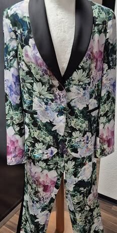 Hosenanzug “ Brian By Brian Rennie “ Größe 38 in Floral/Bunt gemustert