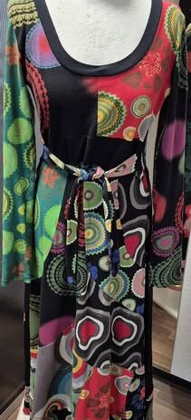 Kleid “ Desigual “ Größe 38 in Schwarz/Bunt gemustert 100% Baumwolle