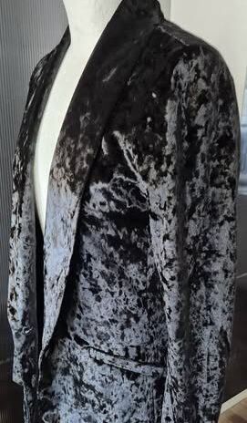 Blazer “ Esprit “ Größe 36 in Schwarz/Samt