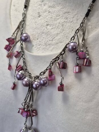 Kette “ Bijou Brigitte “ in Flieder/Pink