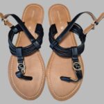 Flip-Flops “ Tom Tailor “ Größe 40 in Schwarz/Gold NEU!