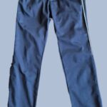 Hose “ Estensivo “ Größe 36 in Dunkelblau/Weiß 60% Baumwolle