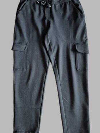 Cargohose “ Opus “ Größe 40 in Schwarz elastischer Bund 68% Viscose