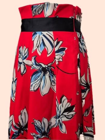 Rock “ Rinascimento “ Größe 36 in Rot/Beige/Blau/Floral gemustert