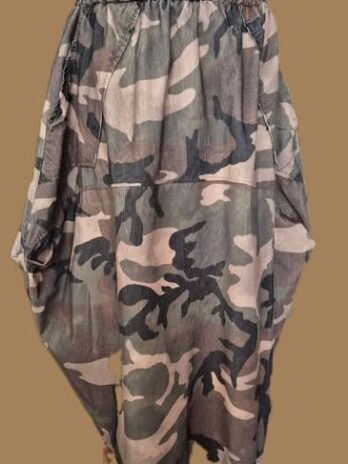 Ballonfeincordrock “ NYM Italy “ Größe 38 in Olivgrün/Beige/Braun/Camouflage elastischer Bund 100% Baumwolle