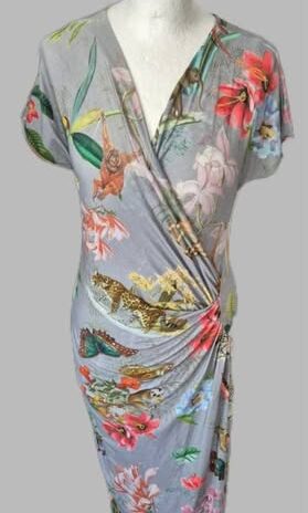 Kleid “ Princess goes Hollywood “ Größe 36 in Hellgrau/Bunt gemustert 95% Viscose