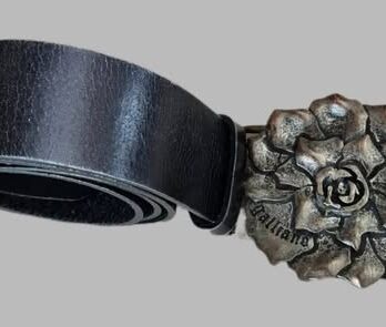 Gürtel “ John Galliano “ in Schwarz/Leder Gesamtlänge ca 90cm