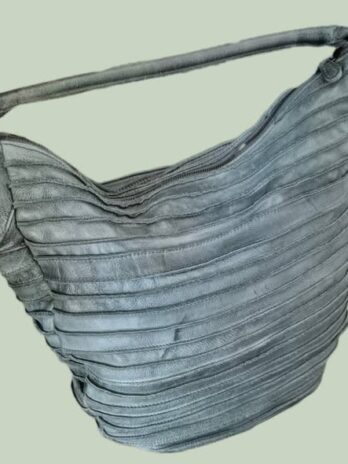 Tasche “ Freds Bruder “ in Salbeigrün/Leder Breite ca 43cm Höhe ca 37cm