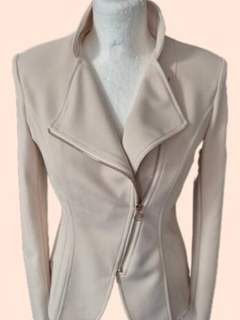 Blazer “ Rinascimento “ Größe 36 in Beige NEU!