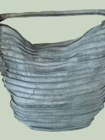 Tasche “ Freds Bruder “ in Salbeigrün/Leder Breite ca 43cm Höhe ca 37cm