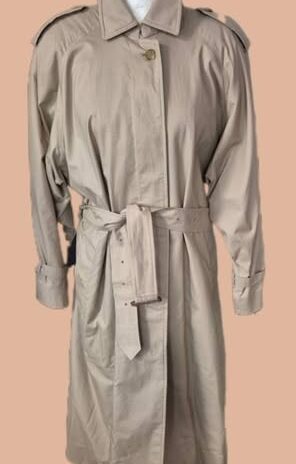 Trenchcoat “ Burberrys “ Größe 44/46 in Beige 100% Baumwolle